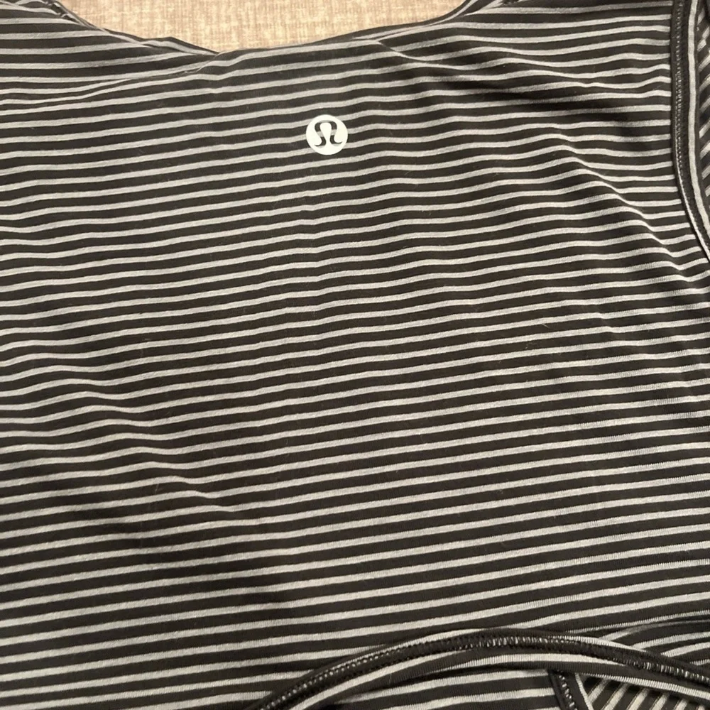 Lululemon Athletica Black and White Tank Top